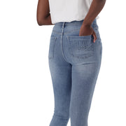 ZOE CONTOUR CURVY MID WASH SKINNY